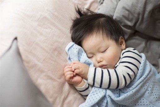 Vì sao cần quan tâm khi trẻ ngủ ngáy?