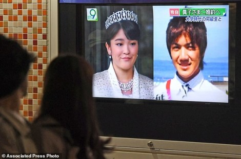 Công chúa Nhật Bản từ bỏ tước vị vì tình yêu