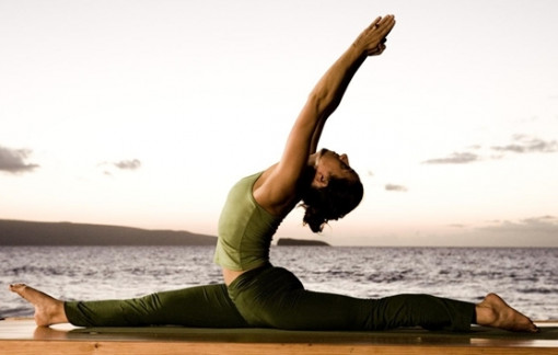 10 động tác yoga giúp giảm mỡ bụng nhanh chóng
