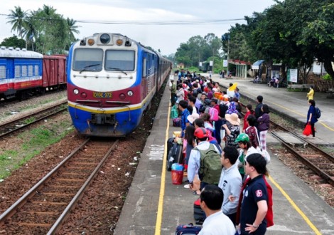 Hàng chục ngàn vé tàu đi Sapa, Cửa Lò chỉ 10.000 đồng