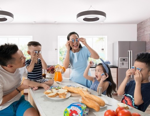 Phô mai Con Bò Cười công bố chiến dịch "Vị ngon mịn gắn kết tiếng cười"