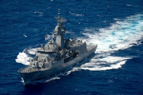 Tàu chiến Úc chính thức thăm Đà Nẵng