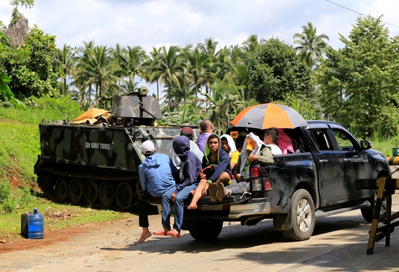 IS 'xam luoc' Philippines - loi canh tinh cho ca Dong Nam A