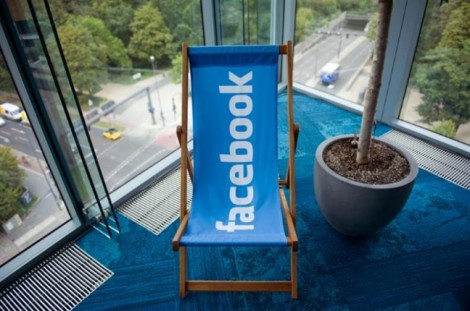 Đức: Bố mẹ bị tước quyền thừa kế trên Facebook sau khi con chết