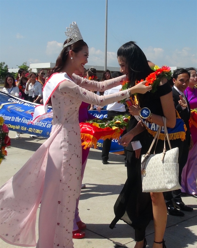 30 nguoi dep cac nuoc ASEAN den Phu Yen tranh tai