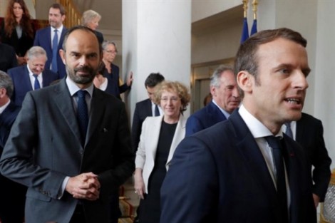 Tổng thống Pháp được lòng ‘cả trong nước lẫn quốc tế’