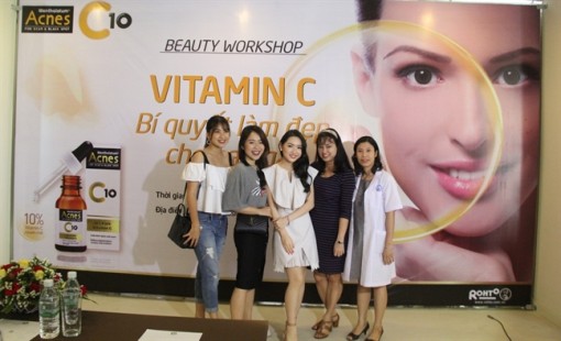 Vitamin C và bí quyết chăm sóc da sau mụn