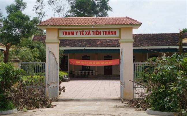 Ong lao tu vong bat thuong sau 4 mui tiem o nha truong tram y te xa