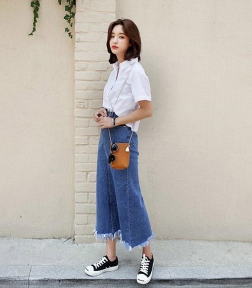 Quần ống rộng 'chơi thân' với các kiểu giày nào?