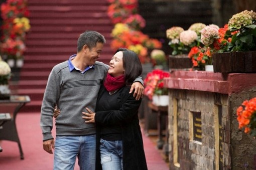 Những bức thư tình 'bí mật' của cặp vợ chồng 'khi anh biết yêu em mới sinh ra đời'