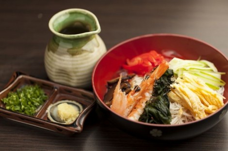 Tự thực hiện 5 món ngon Nhật đơn giản cho bữa ăn gia đình