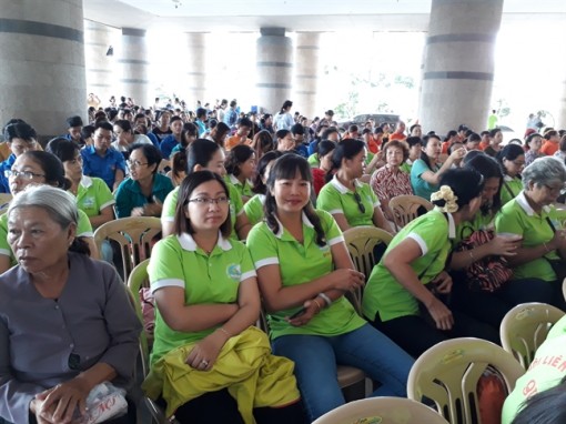 Phát động phong trào 'Gia đình trồng cây xanh'