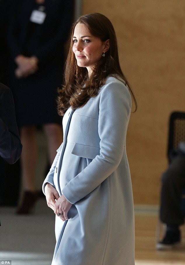 Chung om nghen nang cua cong nuong Kate Middleton nguy hiem ra sao?