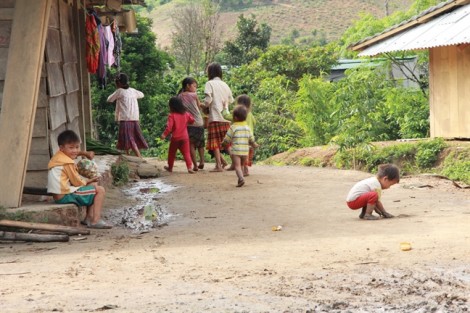 Làng 'siêu đẻ'