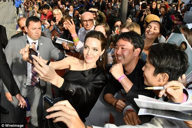 Pax Thien nay cao nhat trong 6 con cua Angelina Jolie