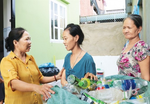Người lo chuyện 'bao đồng'