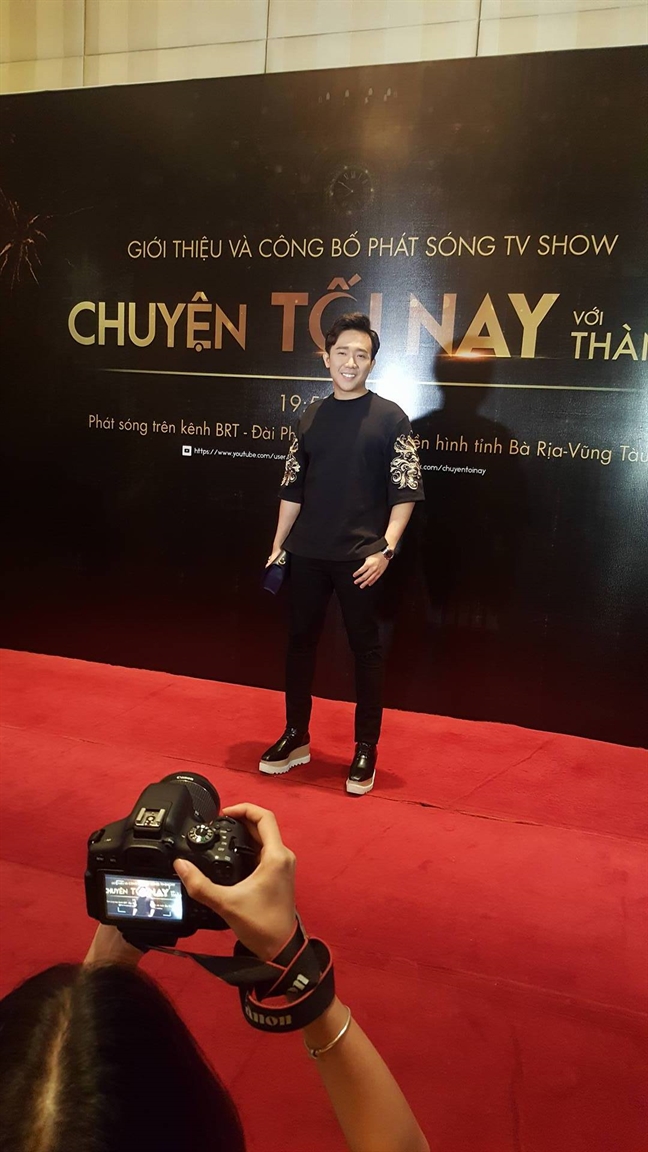 Tran Thanh: 'Cong hien cua toi bi xoa sach boi nhung chuyen vo van'