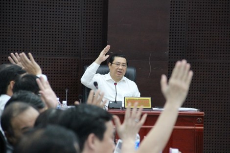 Chủ tịch Đà Nẵng ‘úy lạo’ cấp dưới sau kết luận của Trung ương