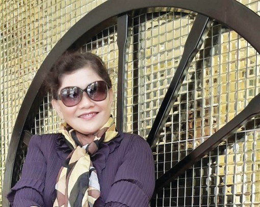 Hơn cả tình chồng vợ