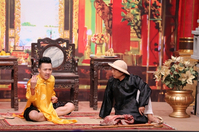 Nghe si Trung Dan tro lai gameshow, lieu co 'cham tran' Tran Thanh?