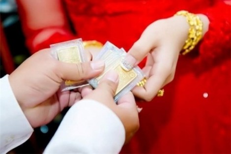 Vợ muốn mua nhà cho con nhưng chồng bảo đó là trách nhiệm của thông gia
