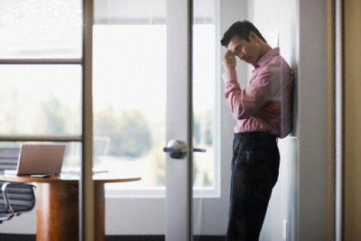 Vì sao chồng mình làm mãi mà chẳng giàu?