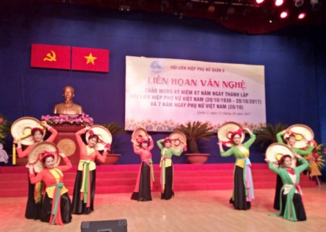 Quận 2: Liên hoan văn nghệ mừng Ngày Phụ nữ Việt Nam