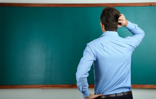 Quy định buộc giáo viên thành 'thợ dạy'