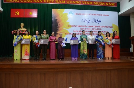 Trao Giải thưởng Nguyễn Thị Định lần thứ V, năm 2017
