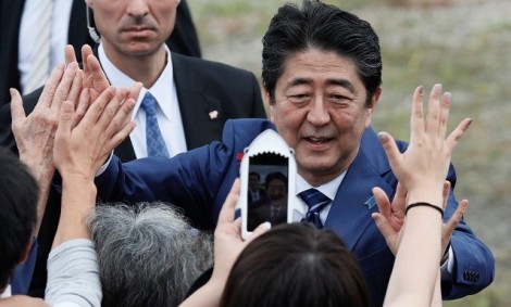 Thắng cử, Shinzo Abe trở thành thủ tướng nắm quyền lâu nhất Nhật Bản
