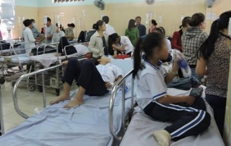 Hơn 100 học sinh tiểu học ở Hậu Giang phải nhập viện sau khi uống sữa