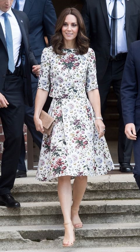 Triển lãm váy cưới của Công nương Kate Middleton