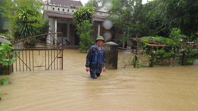 Phu Yen: Nuoc lu dang cao, 11 xa bi co lap