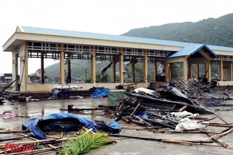 37 người chết, mất tích vì bão Damrey