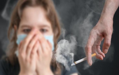 3 nguyên nhân gây ung thư phổi ở người không hút thuốc