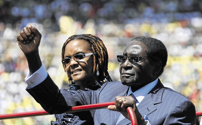 Grace Mugabe – nguoi phu nu dung sau su sup do cua Tong thong Zimbabwe