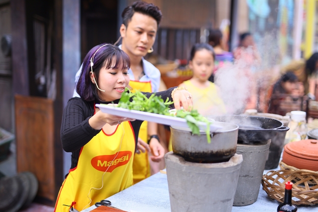 Ngay hoi 'Bua com nha mien Bac xua va nay' cua nhan hang MAGGI: 'Com nha la nhat!'