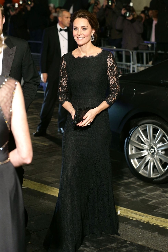 Công nương Kate Middleton tỏa sáng với váy sequin - VnExpress Giải trí