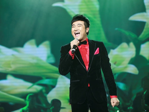 Showbiz Viet ‘loang xoang' vi Chi Pu muon lam ca si