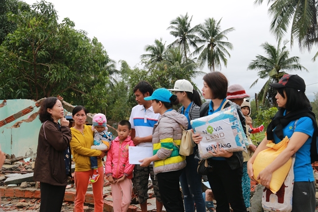 Chung tam long, huong ve mien Trung ruot thit