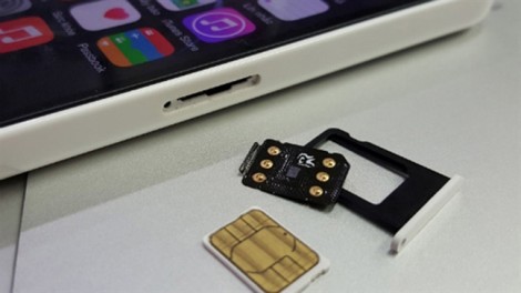 SIM ghép mới mua giá hơn 200.000 đồng, xài nửa tháng bất ngờ bị Apple khóa