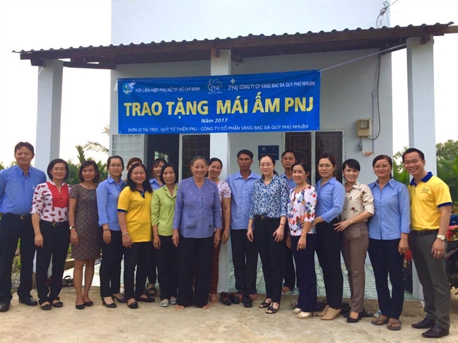 133 mai am tinh thuong cho phu nu ngheo trong nam 2017