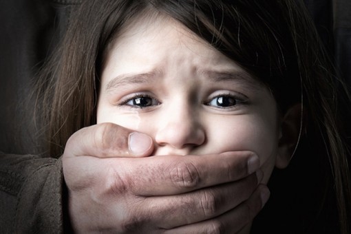 Làm mẹ kế có dễ?