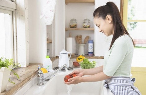 Nhờ chơi facebook thường xuyên, vợ phát hiện chồng có bạn gái