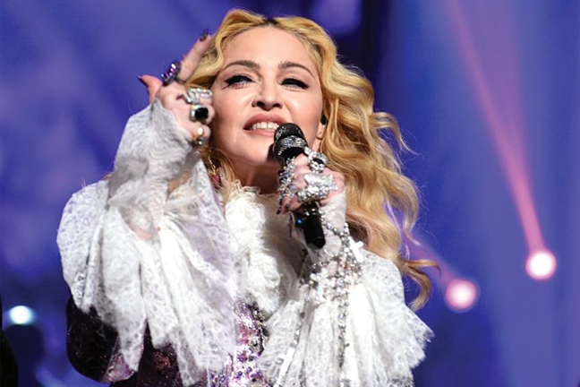 Madonna: Nu hoang thuc dung va hanh trinh lam me