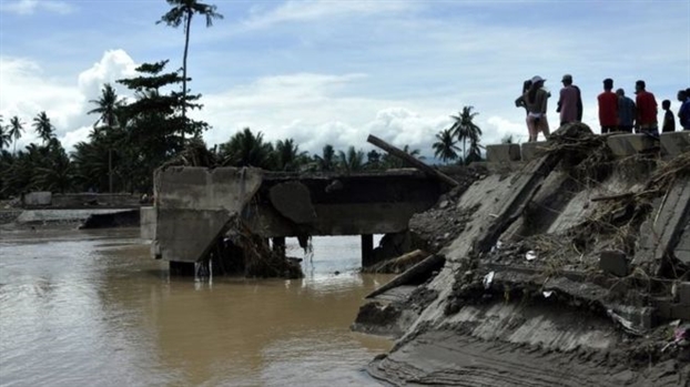 Bao Tembin can quet, de lai canh tuong hoang tan o Philippines