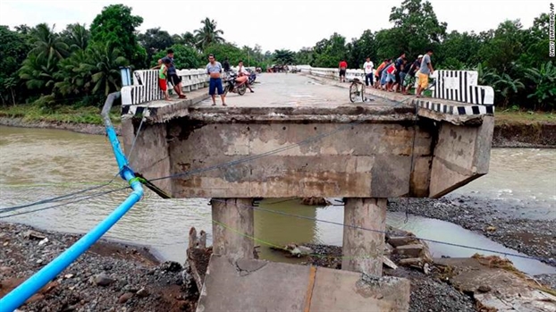 Bao Tembin can quet, de lai canh tuong hoang tan o Philippines