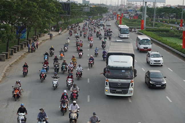 Cua ngo Sai Gon thong thoang ngay cuoi nghi Tet Duong lich 2018