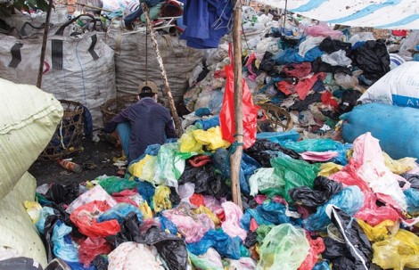 Dân bô rác Sài Gòn