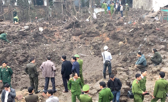 Vu no kinh hoang o Bac Ninh: Pho Thu tuong Thuong truc yeu cau dieu tra, xac minh nguon goc vat lieu gay no